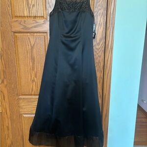 Brand new with tags night way collections dress size 8